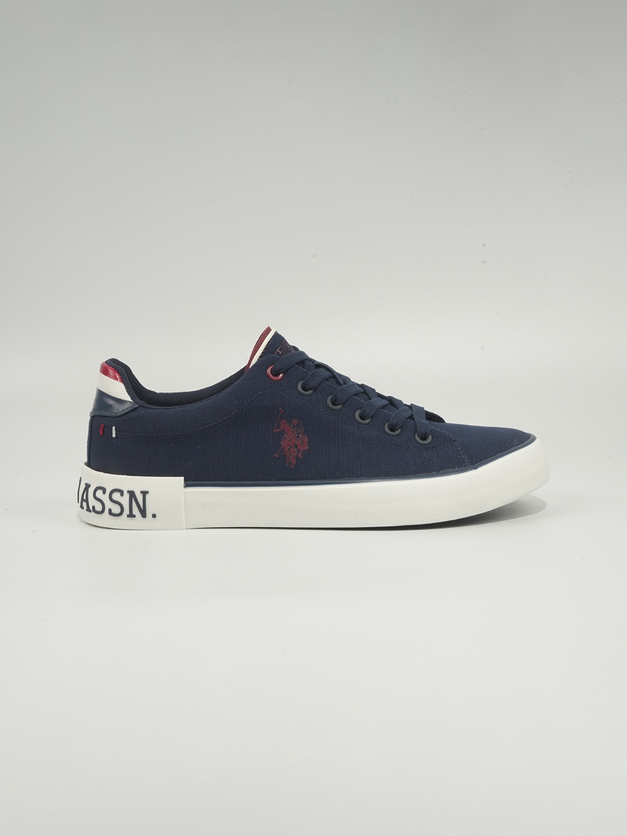 Toma Casual Walking Sneakers