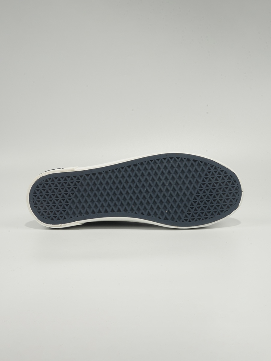 Toma Casual Walking Sneakers