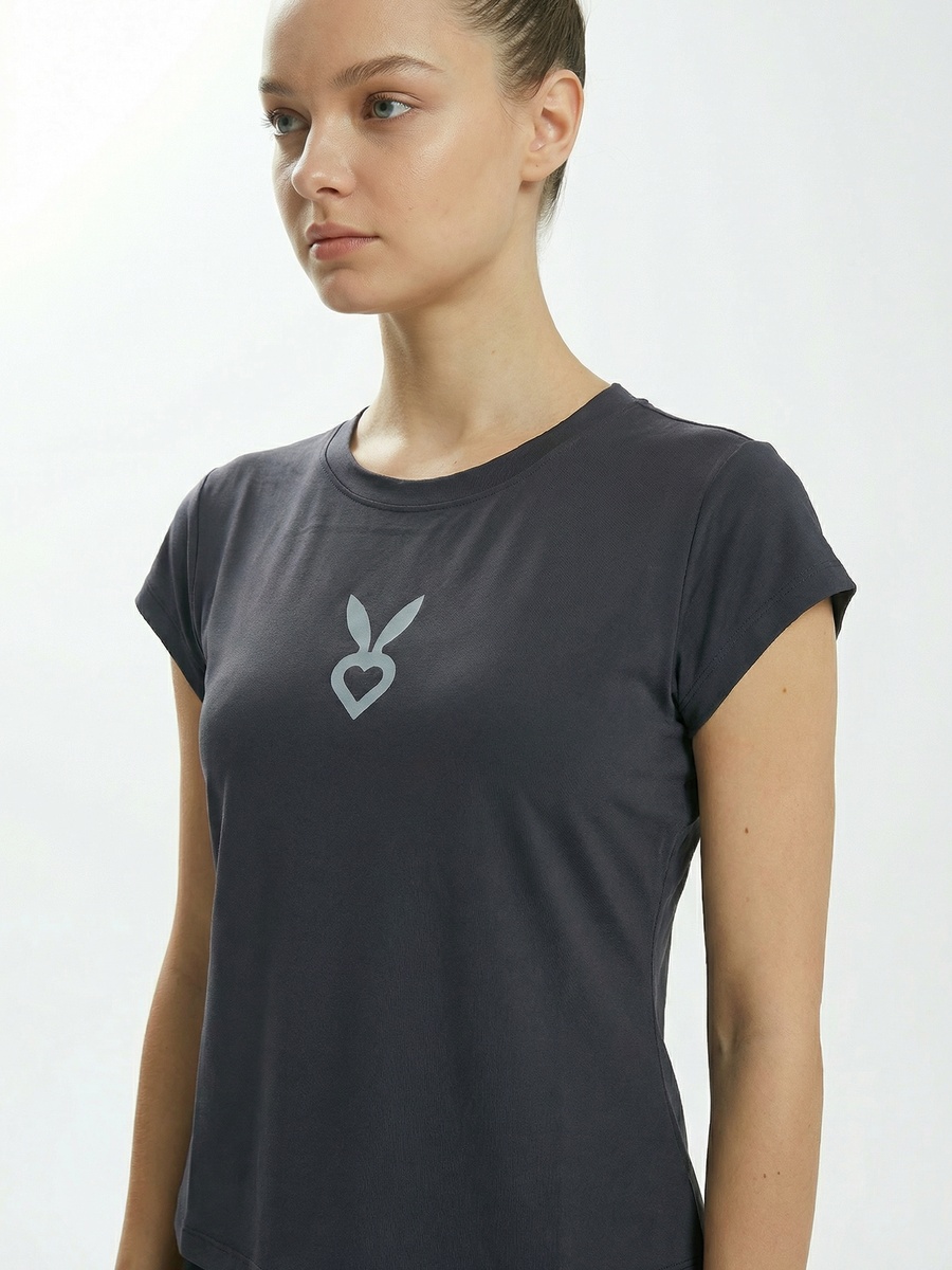 Black Body-Contoured Slim Fit T-Shirt