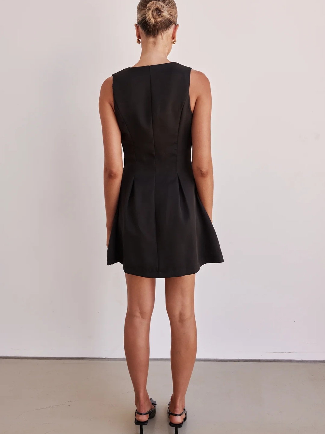 Black Sleeveless Blazer Mini Dress