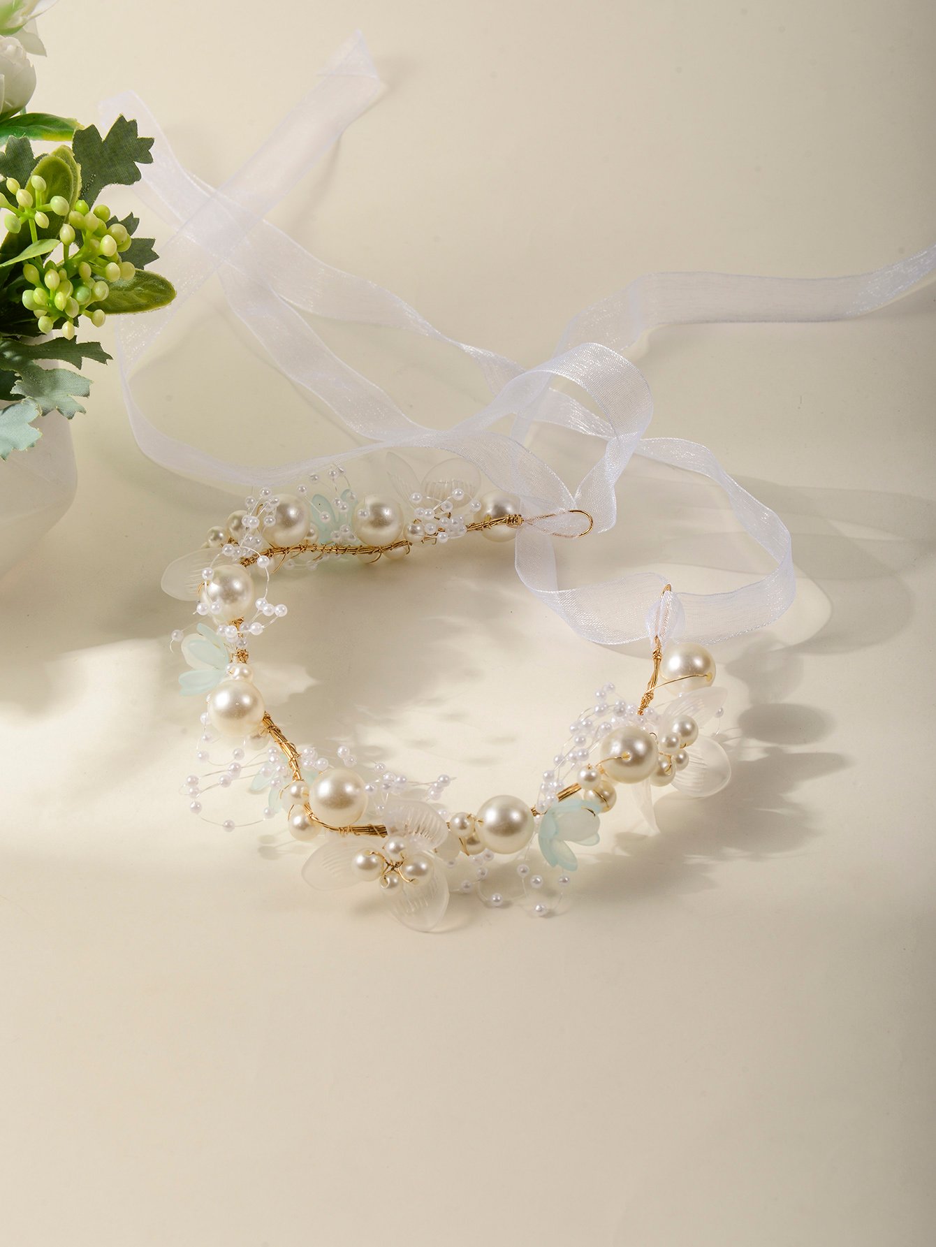 Floral and Pearl Bridal Hair Tie