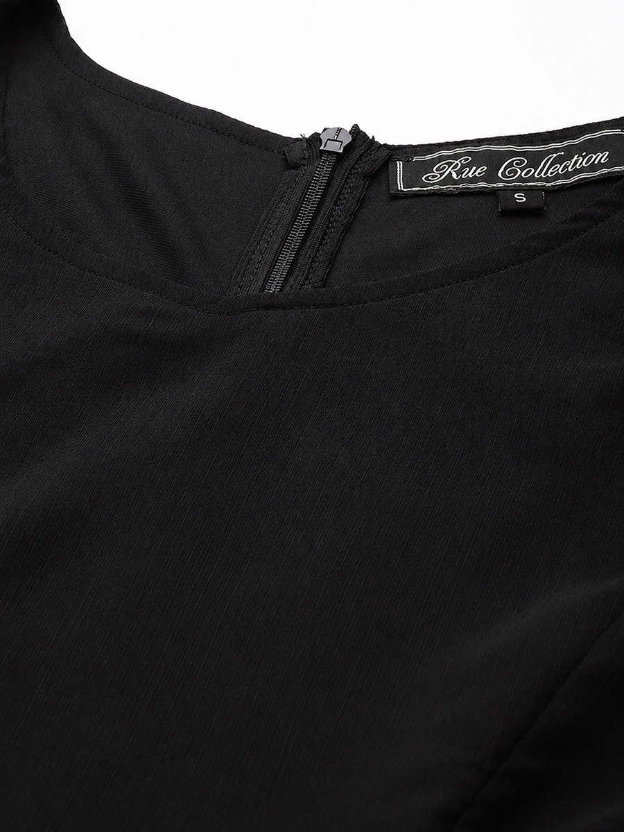 Black Solid Crop Top
