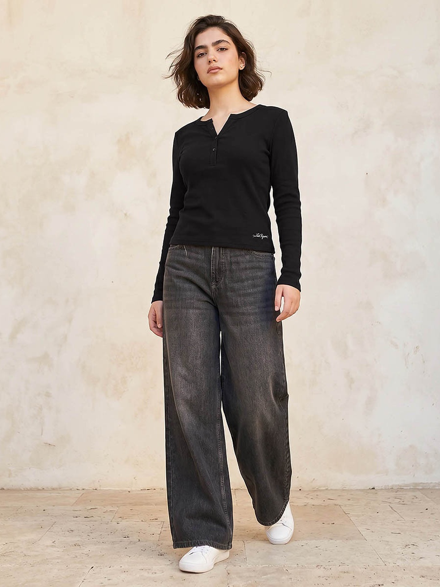 Ribbed Top with Half Placket