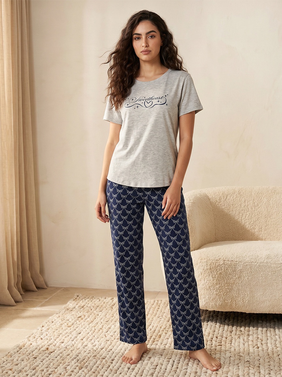 Printed Viscose Pyjama Set with T-Shirt and Trousers