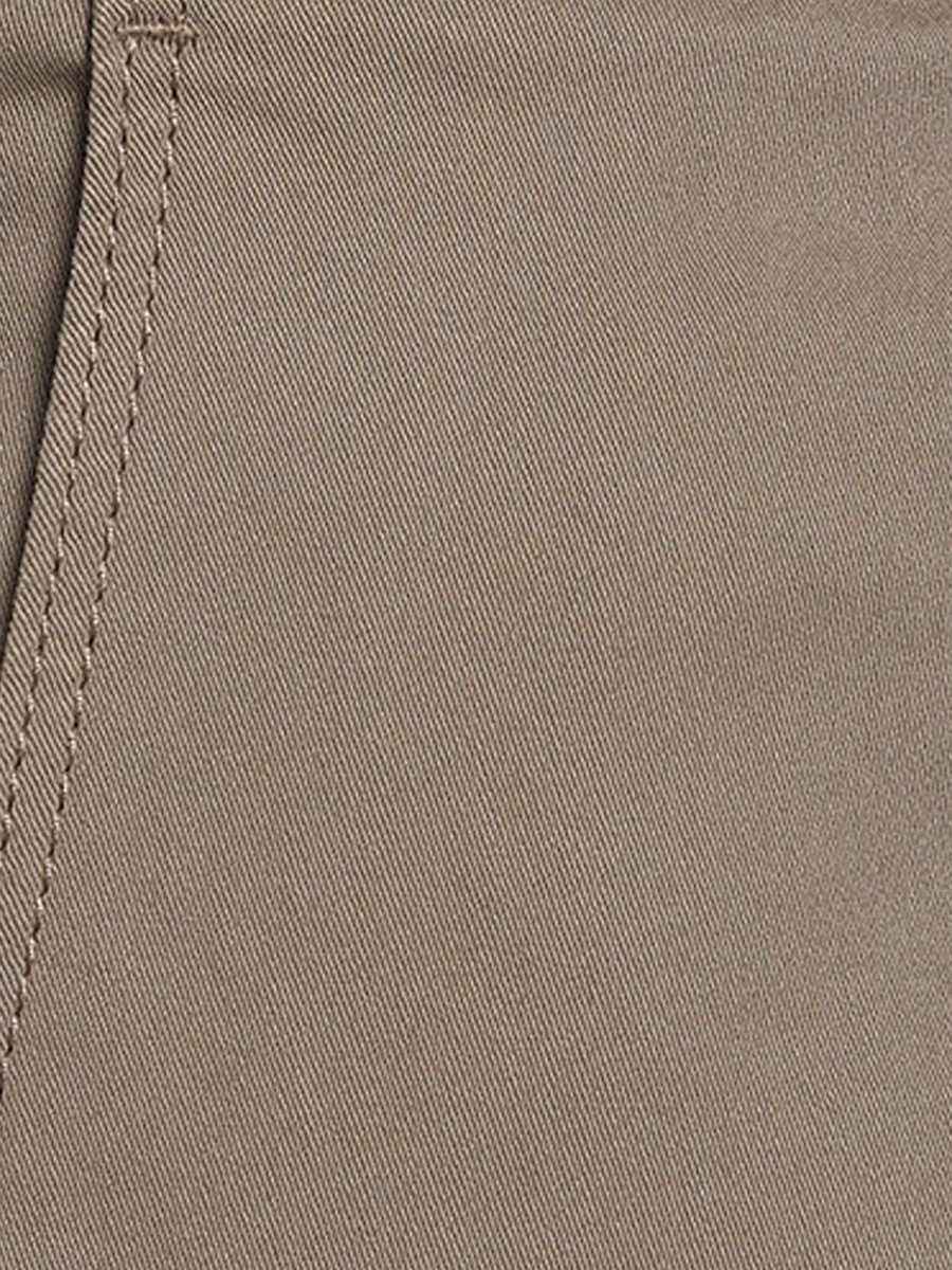 Men Slim Fit Chinos with Pockets