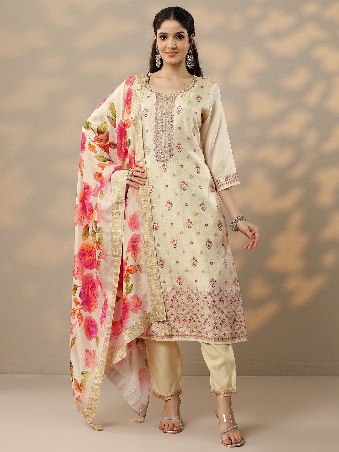 Off White Printed Silk Blend Straight Kurta, Trousers And Dupatta Set