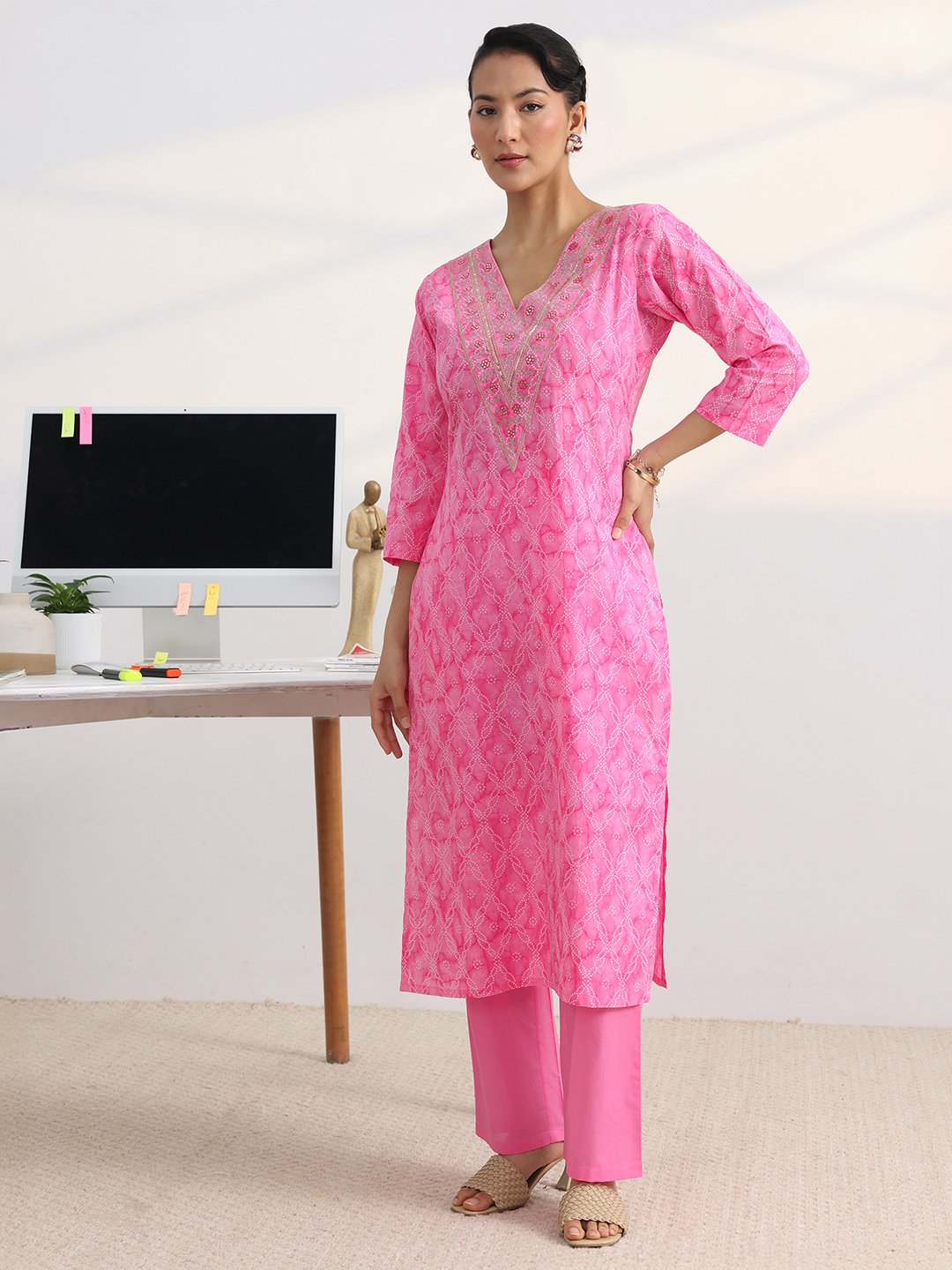 Pink Printed Cotton Blend Straight Kurta, Trousers And Dupatta Set