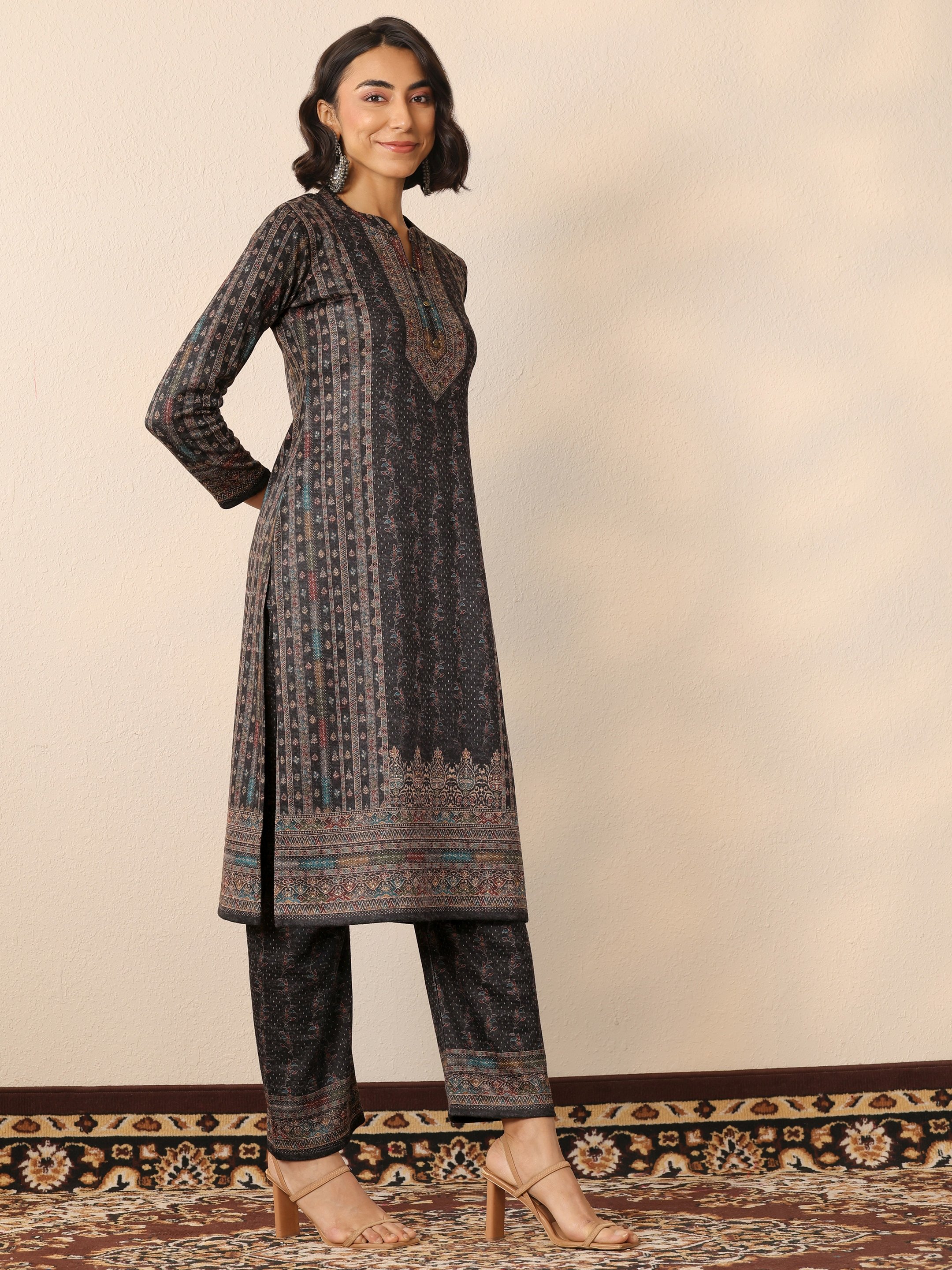Black Printed Wool Straight Kurta, Trousers And Dupatta Set