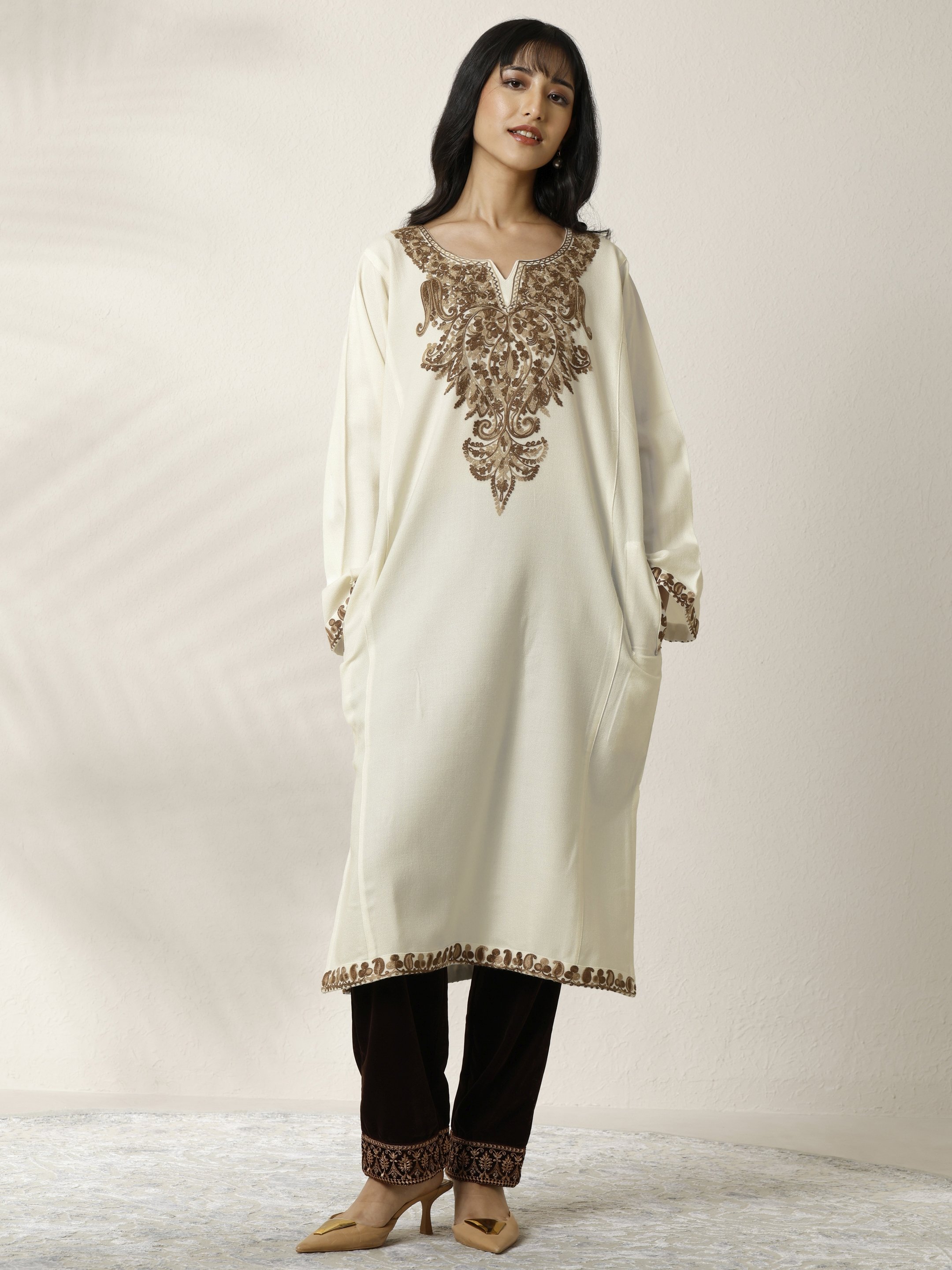 White Embroidered Wool Straight  Kurta
