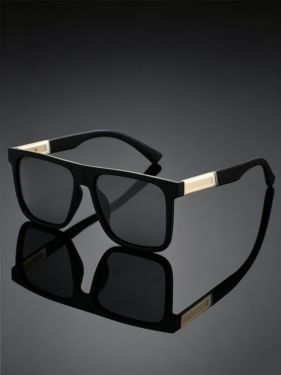 Men Black Square Frame Sunglasses
