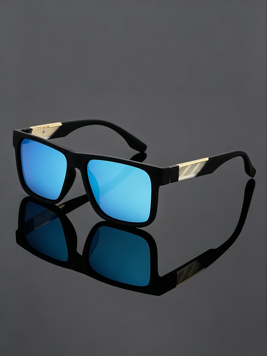 Men Blue Mirrored Flat Top Square Sunglasses