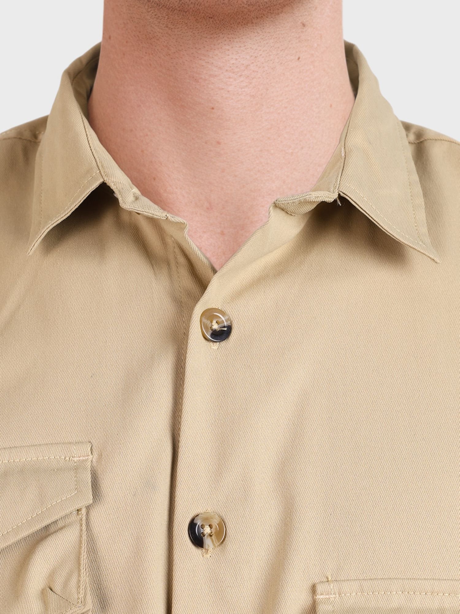 Men Regular Fit Solid Cutaway Collar Streetwear Shirt
