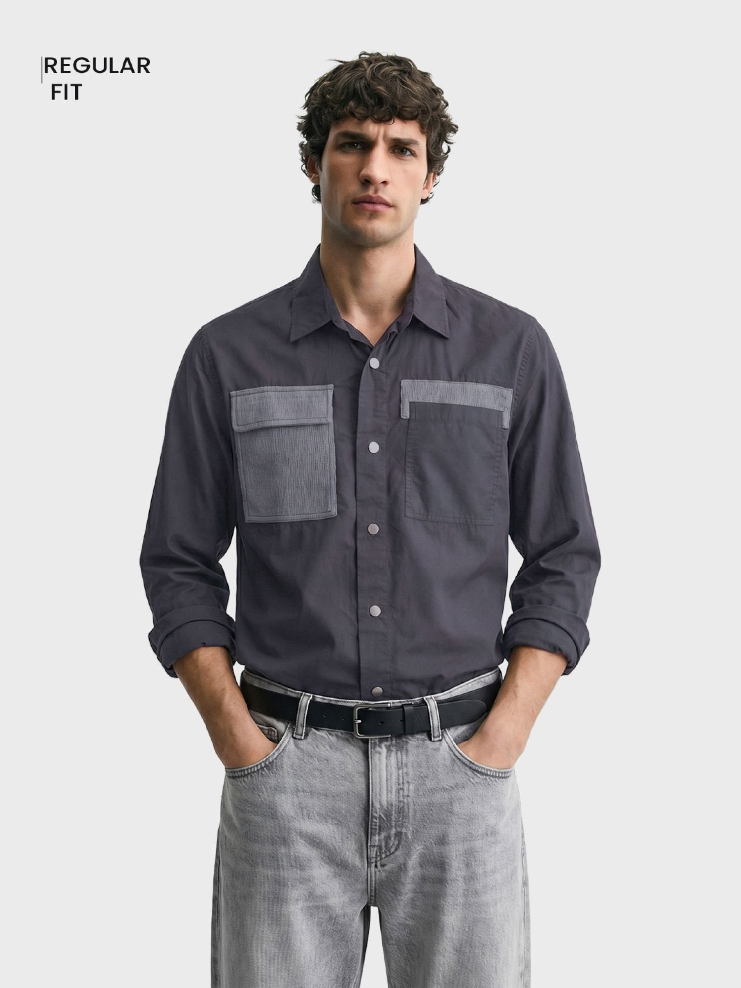 Men Regular Fit Solid Cutaway Collar Casual Overshirt