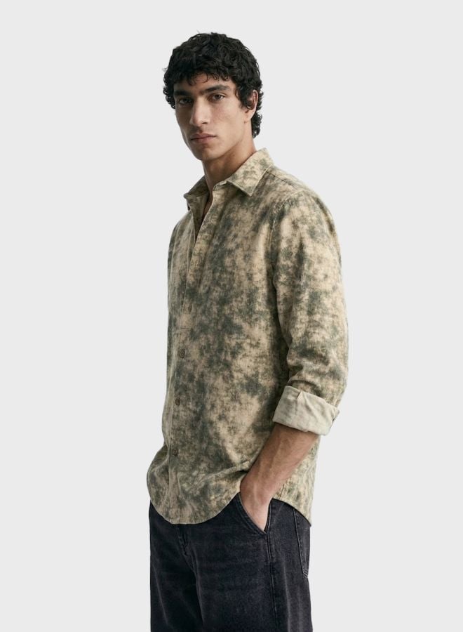 Men Regular Fit Printed Cutaway Collar Casual Shirt