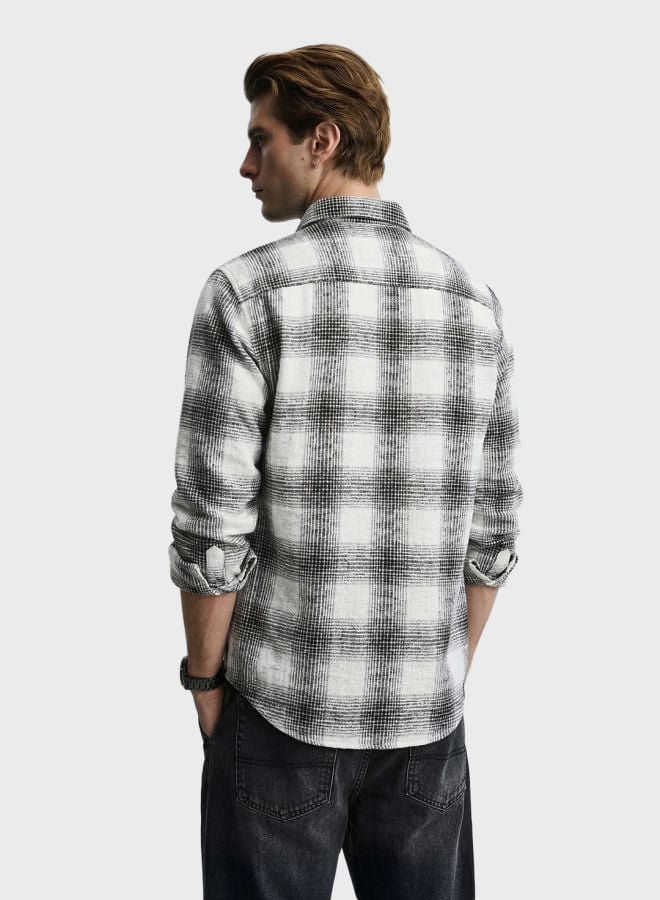 Men Slim Fit Checked Button-Down Collar Casual Shirt