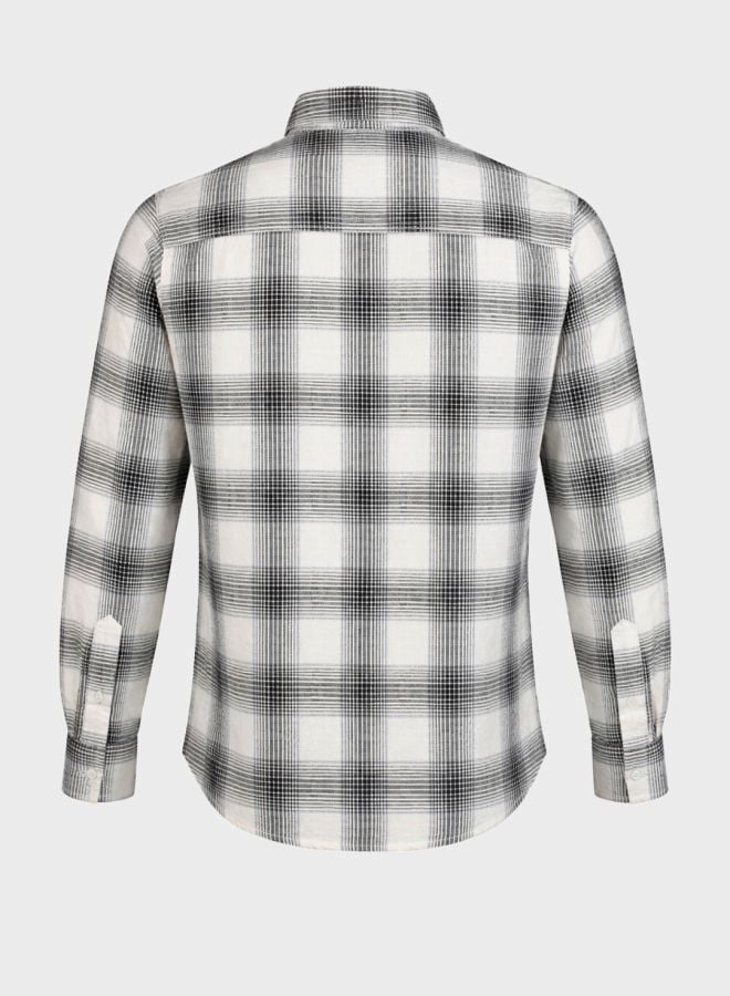 Men Slim Fit Checked Button-Down Collar Casual Shirt