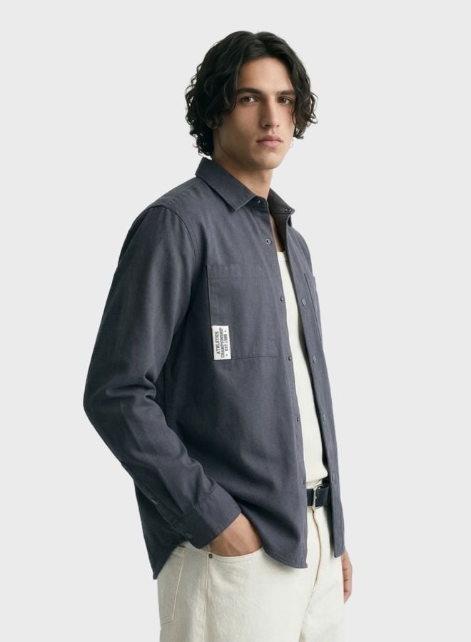 Men Regular Fit Solid Cutaway Collar Casual Overshirt
