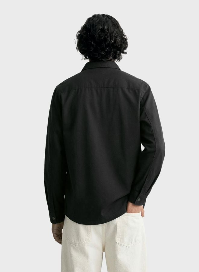 Men Regular Fit Solid Cutaway Collar Casual Overshirt