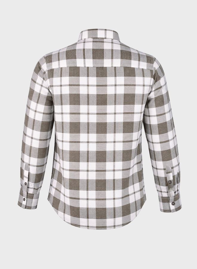 Men Regular Fit Checked Cutaway Collar Casual Shirt
