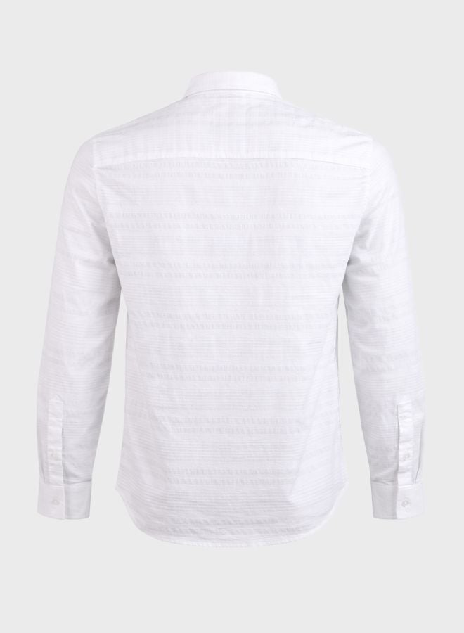 Men Slim Fit Striped Cutaway Collar Casual Shirt