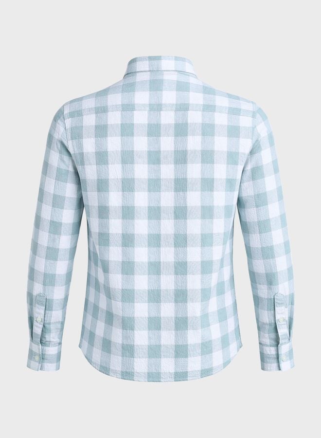Men Slim Fit Checked Cutaway Collar Casual Shirt