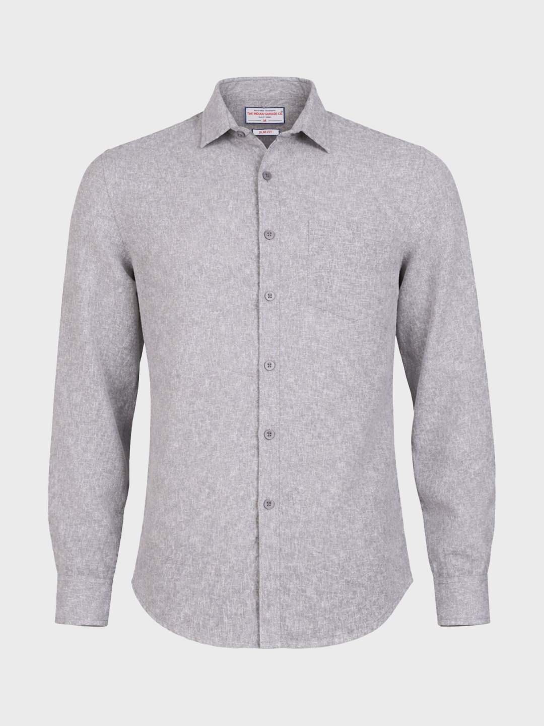 Men Slim Fit Solid Cutaway Collar Casual Shirt