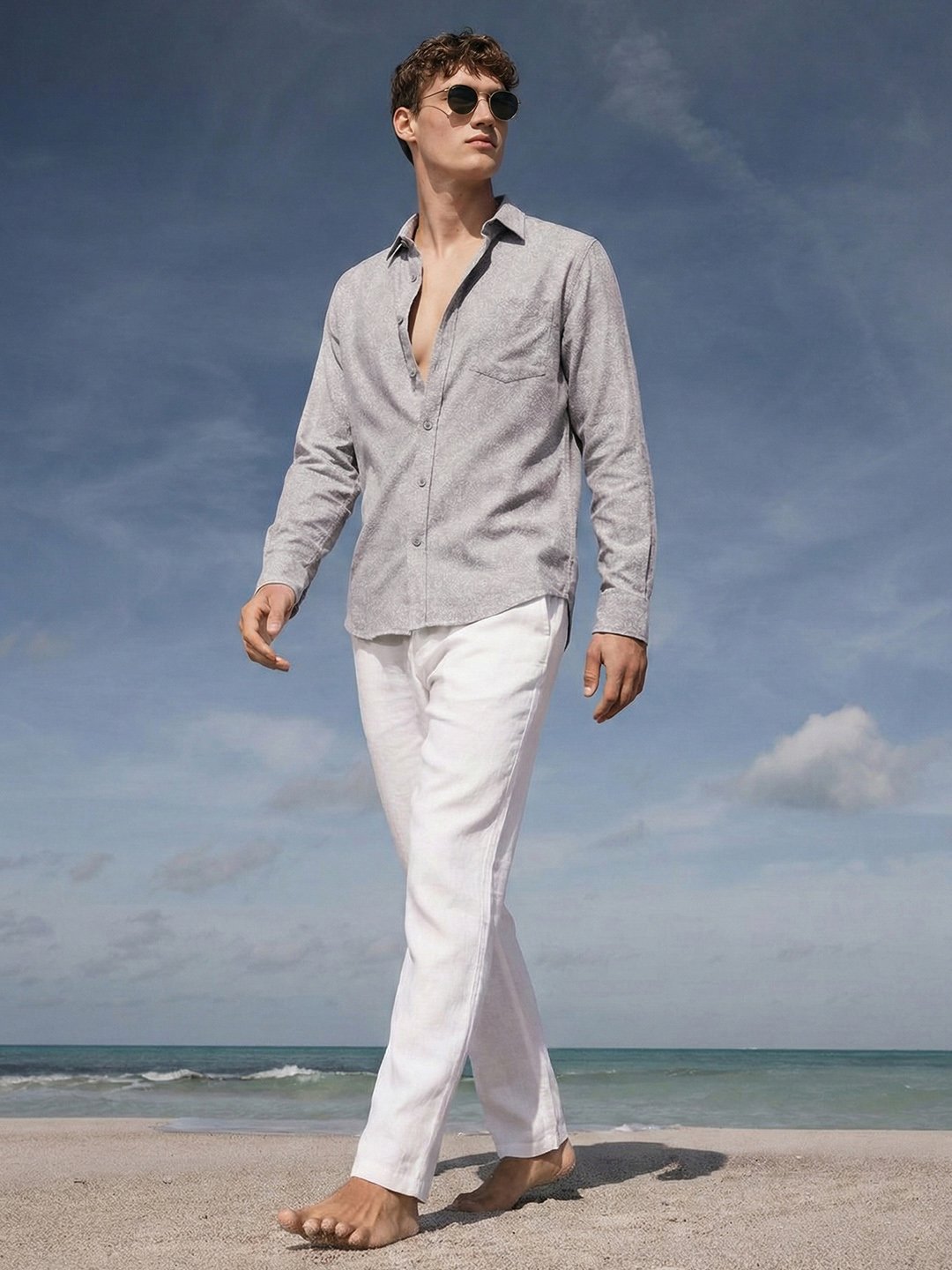 Men Slim Fit Solid Cutaway Collar Casual Shirt