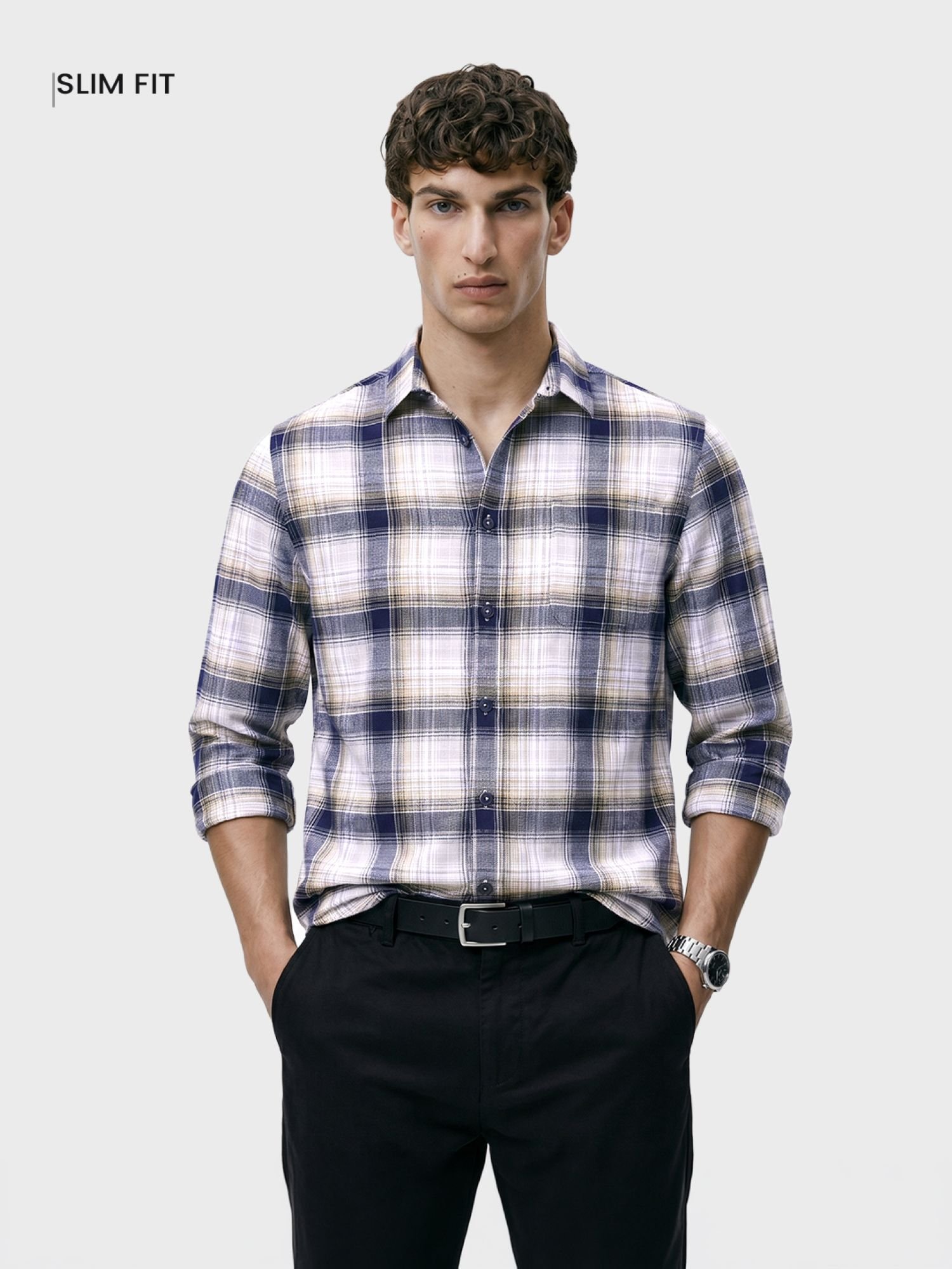 Men Slim Fit Checked Cutaway Collar Casual Shirt
