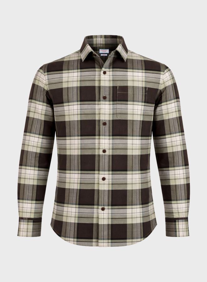 Men Regular Fit Checked Cutaway Collar Casual Shirt