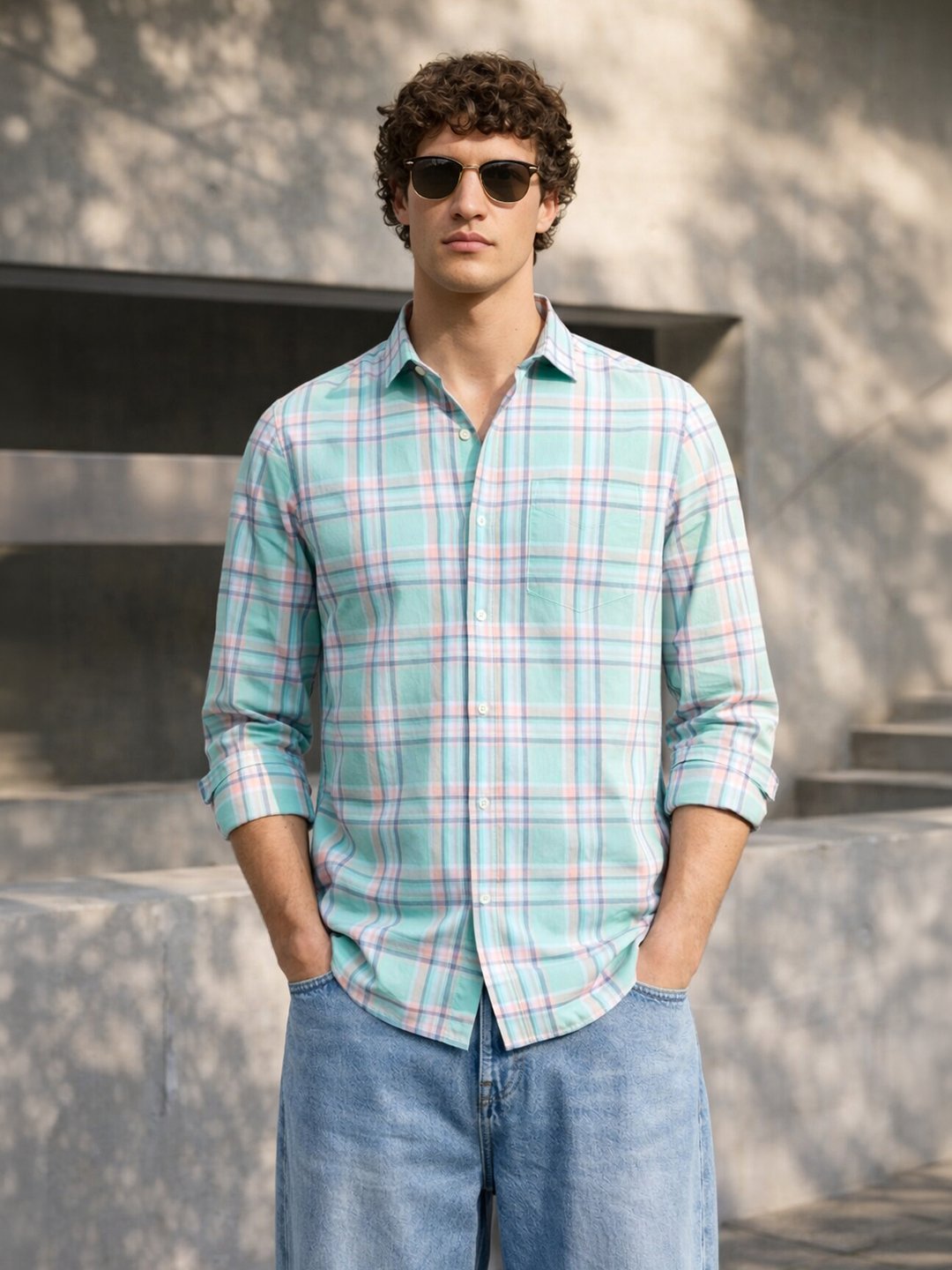Men Slim Fit Checked Cutaway Collar Casual Shirt