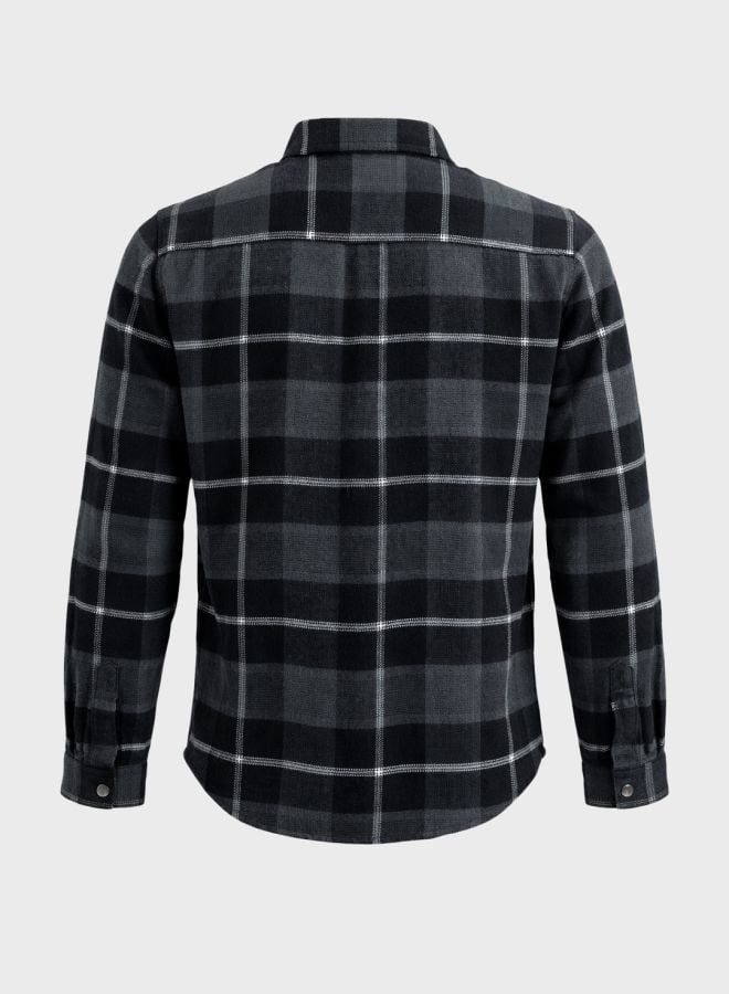 Men Regular Fit Checked Cutaway Collar Casual Overshirt