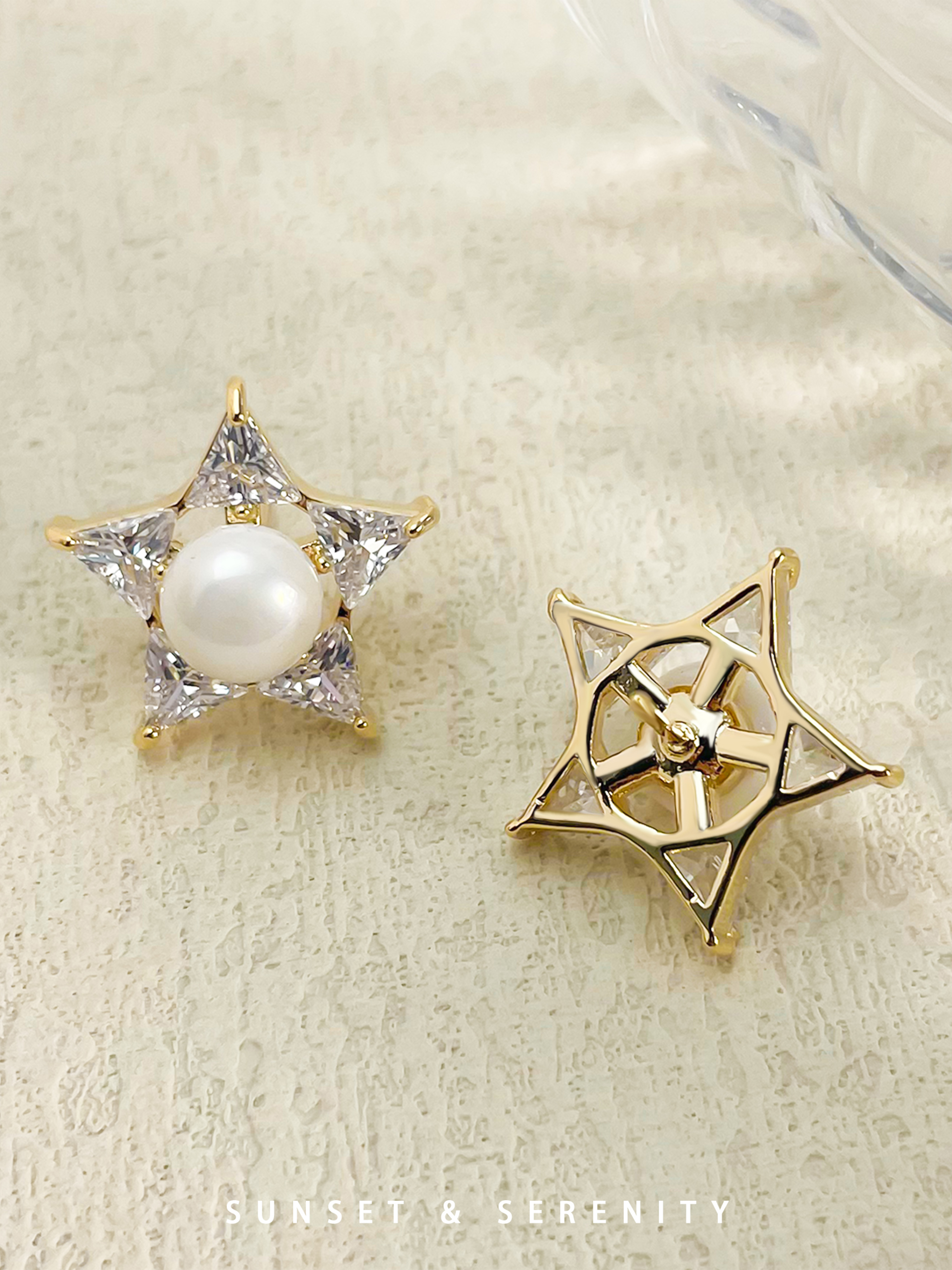 Faux Pearl Star Stud Earrings