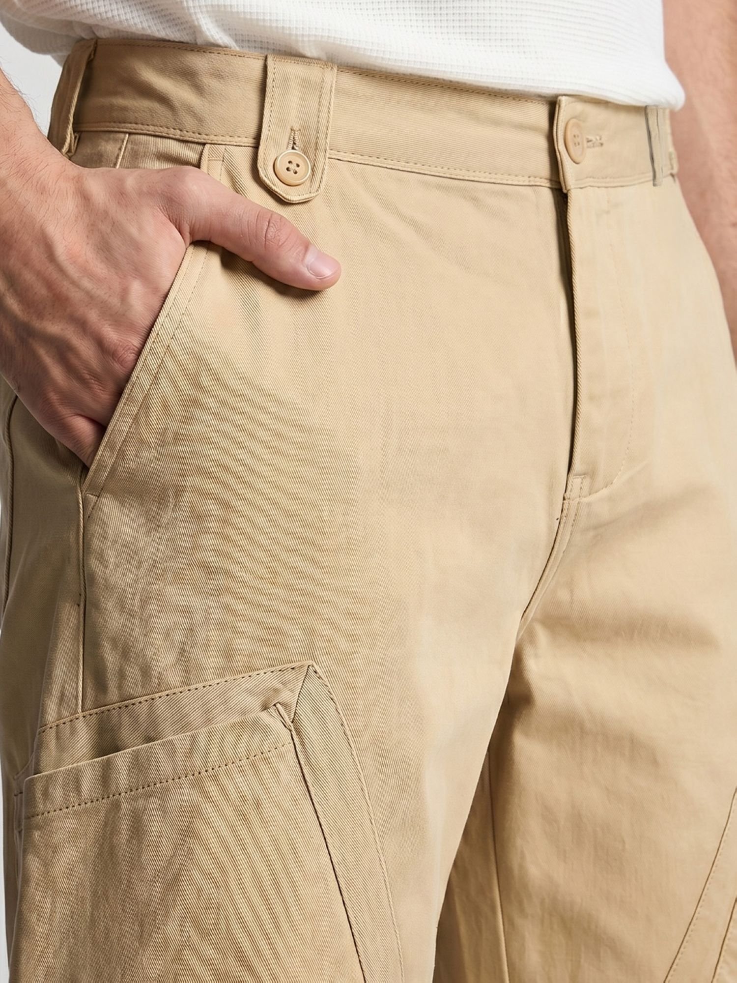 Men Loose Fit Textured Cargo