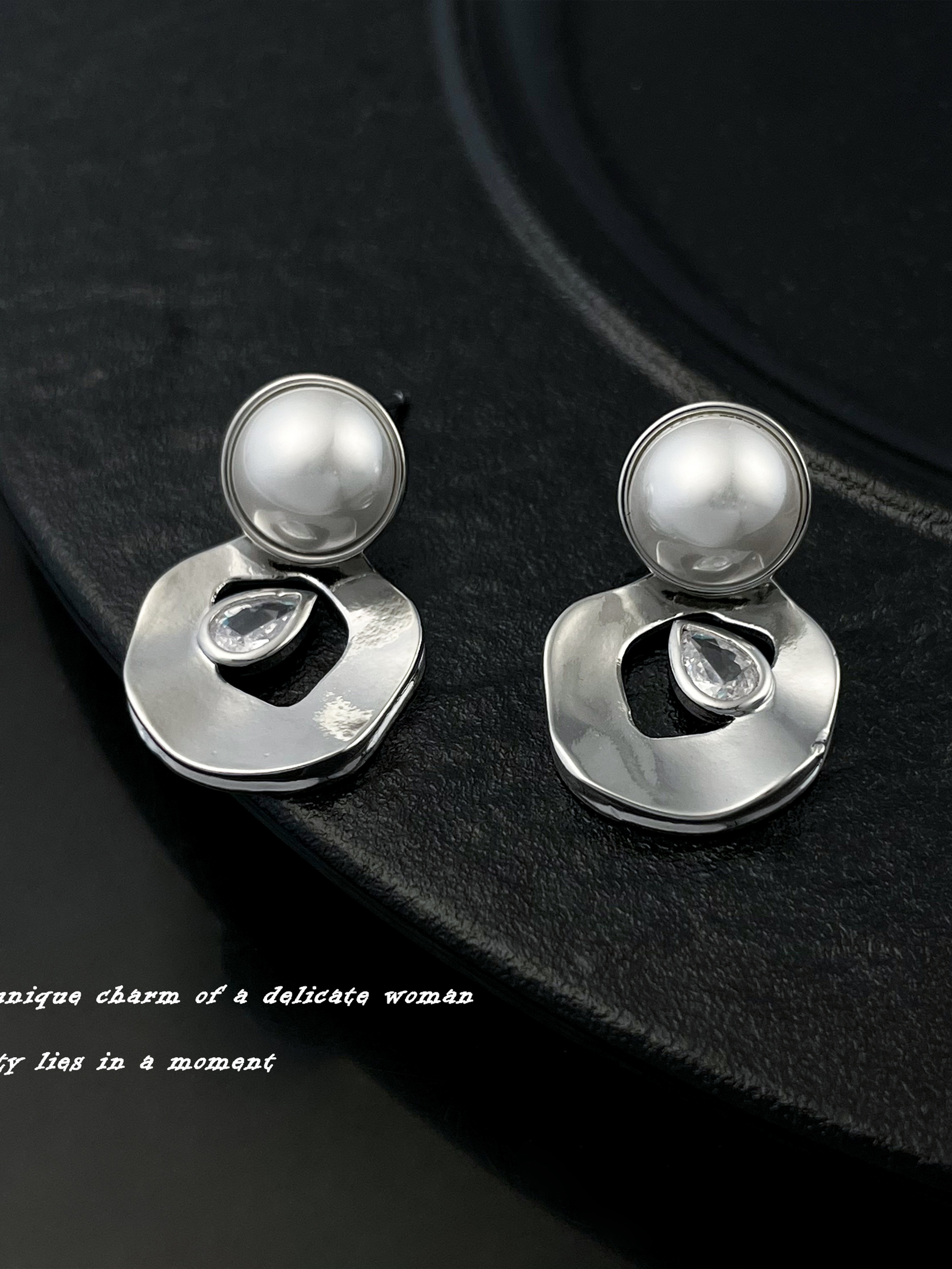 Pearl Dangle Earrings