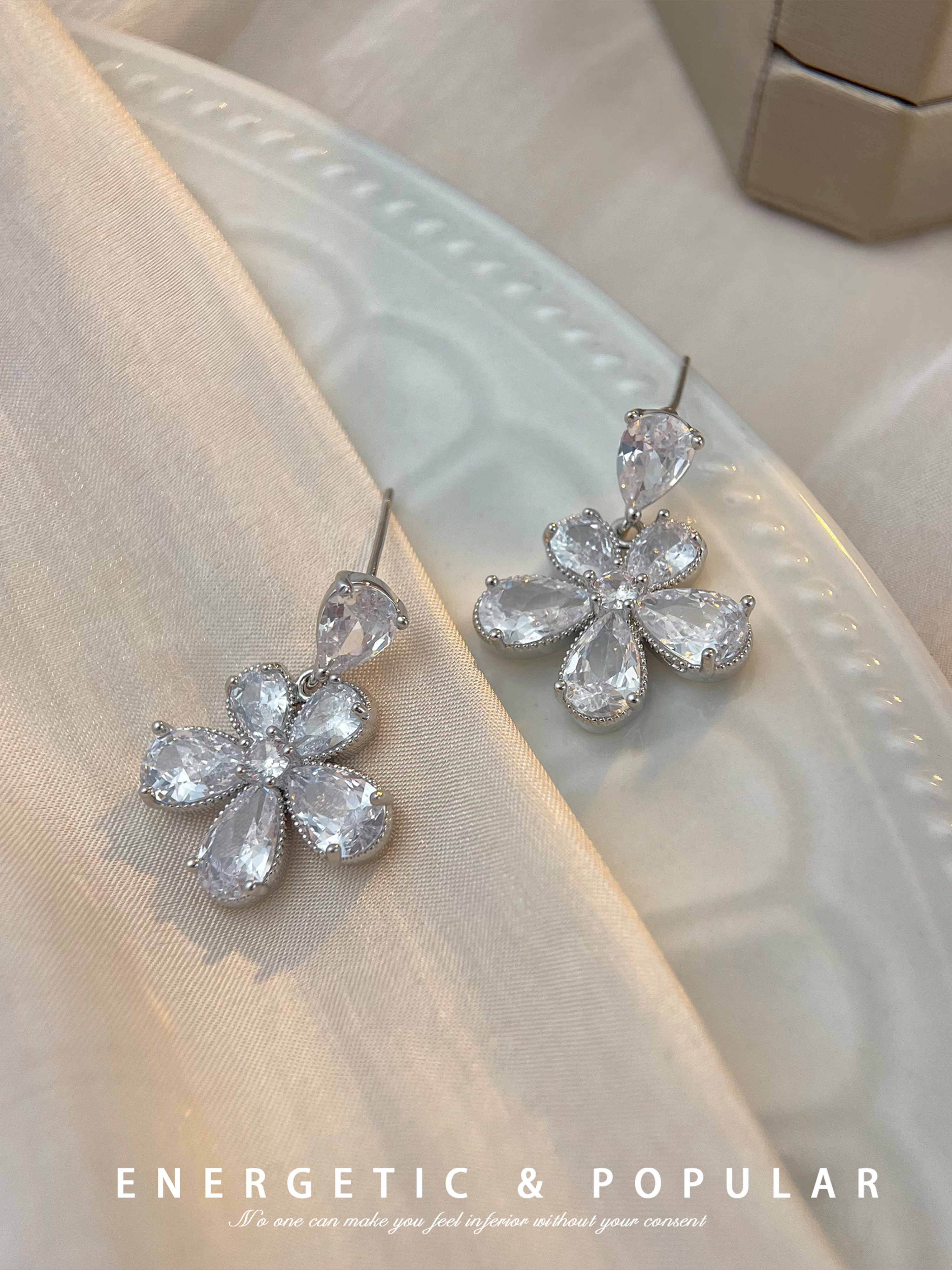 Flower Dangle Earrings