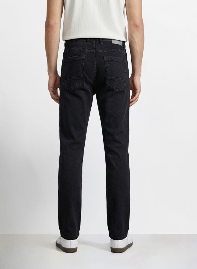 Men Slim Straight Fit Solid Jeans