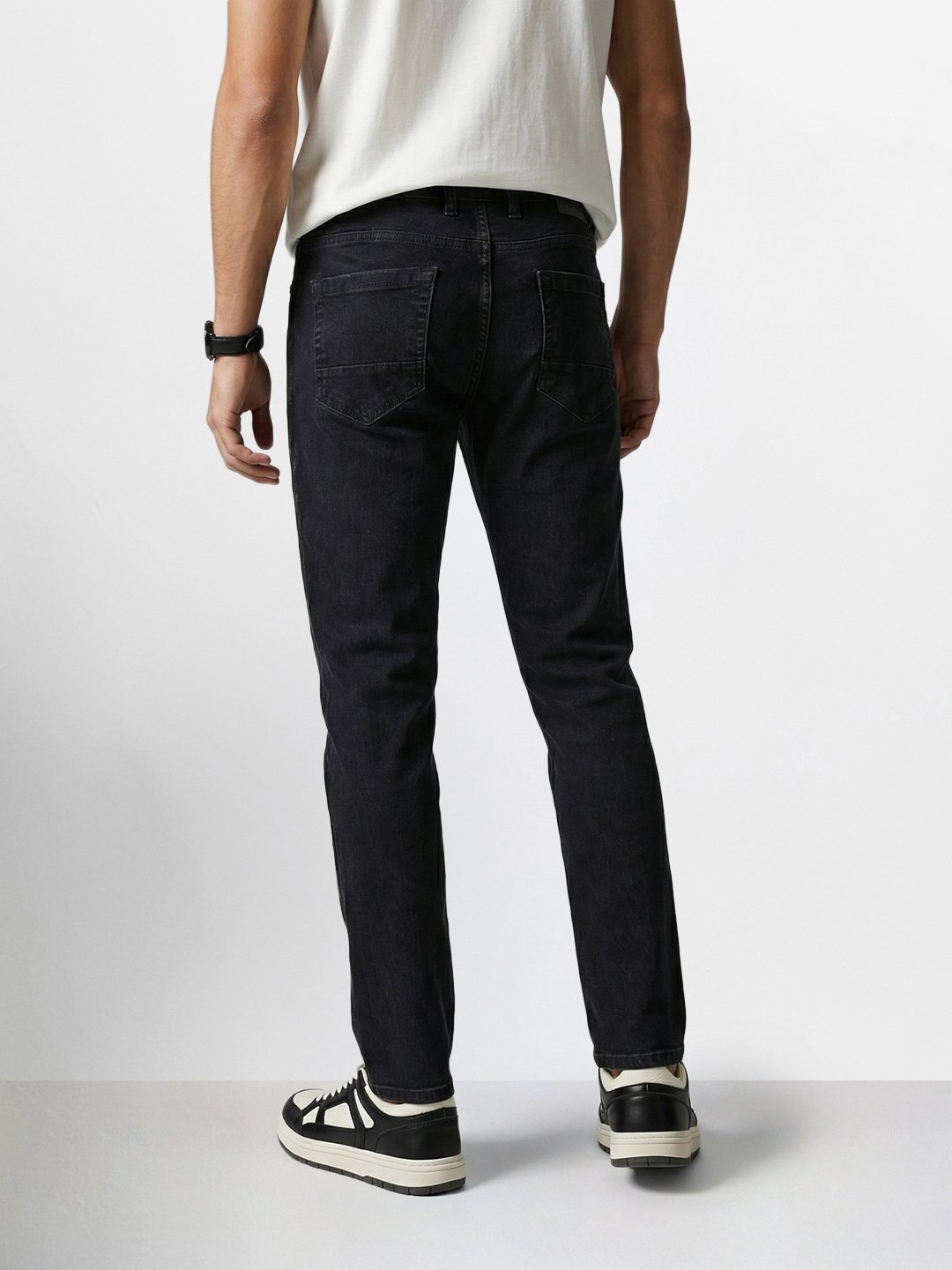 Men Slim Fit Solid Jeans