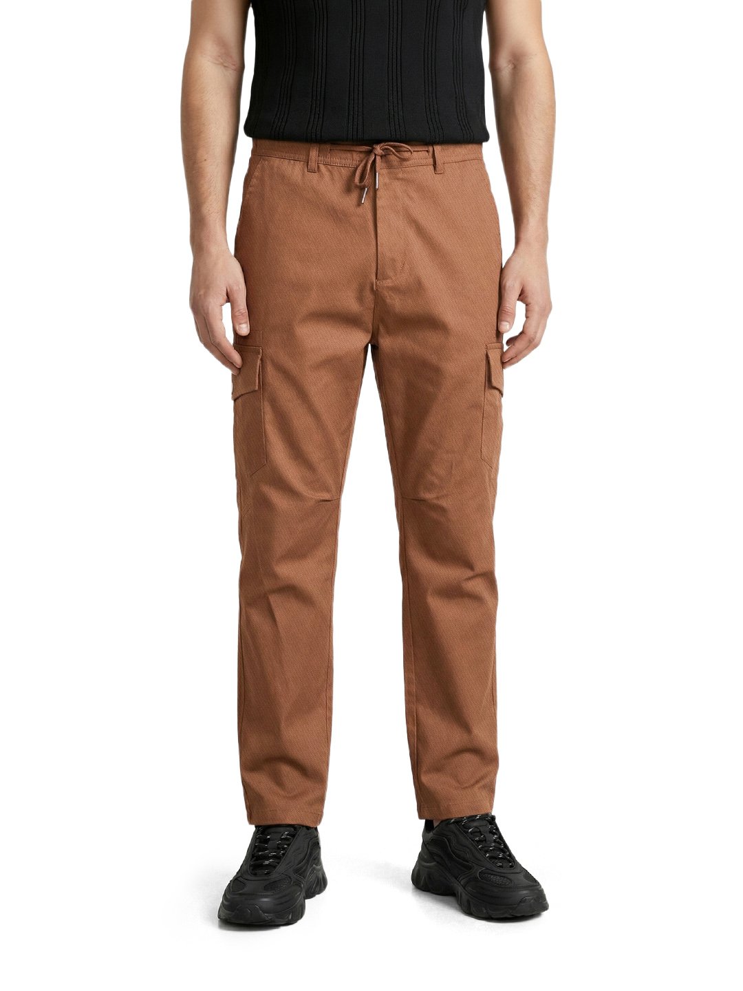 Men Relaxed Fit Solid Mid-Rise Joggers