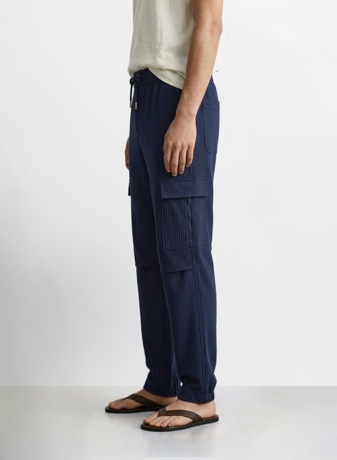 Men Relaxed Fit Solid Mid-Rise Cuffed Joggers