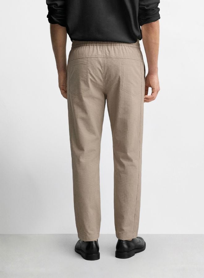 Men Relaxed Fit Solid Mid-Rise Joggers