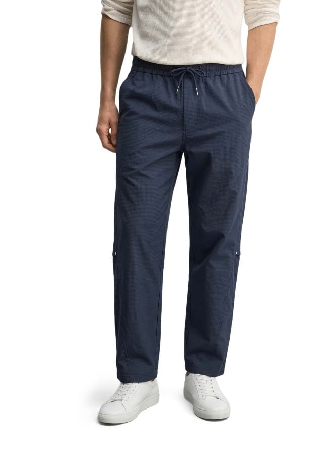 Men Relaxed Fit Solid Mid-Rise Joggers