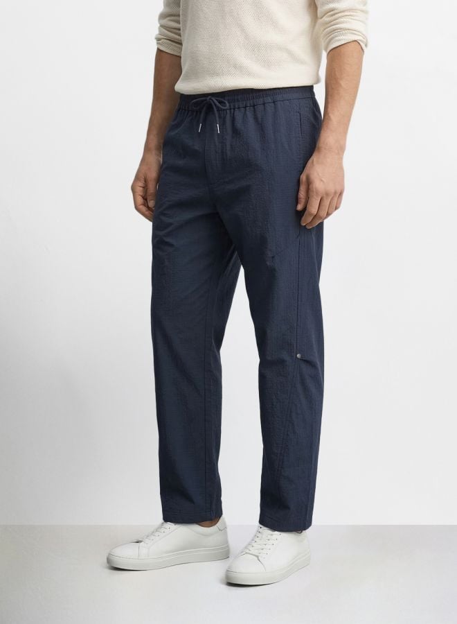 Men Relaxed Fit Solid Mid-Rise Joggers