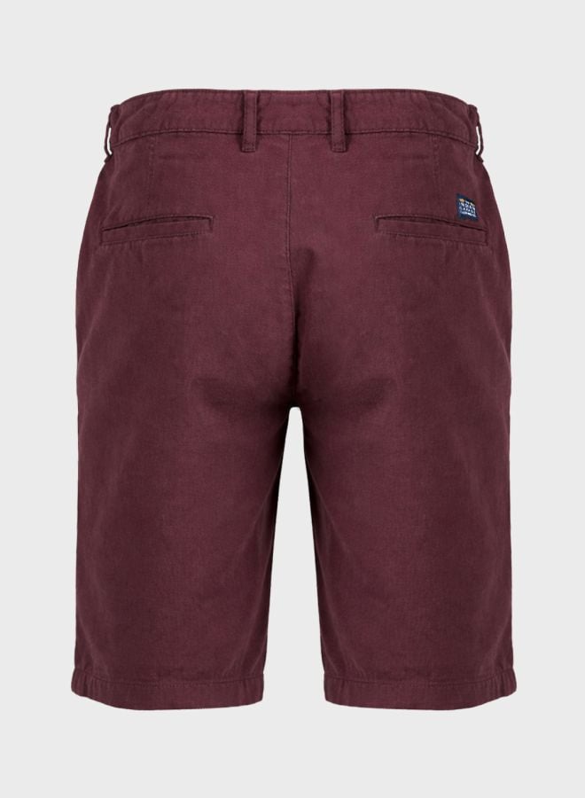 Men Slim Fit Solid Mid-Rise Shorts