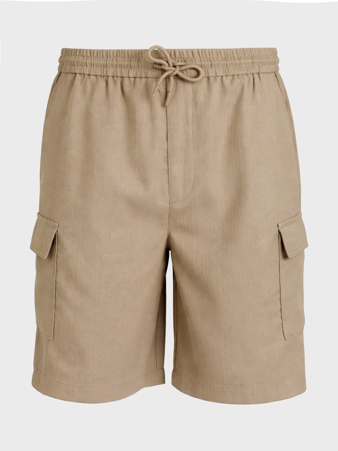 Men Relaxed Fit Solid Mid-Rise Cargo Shorts