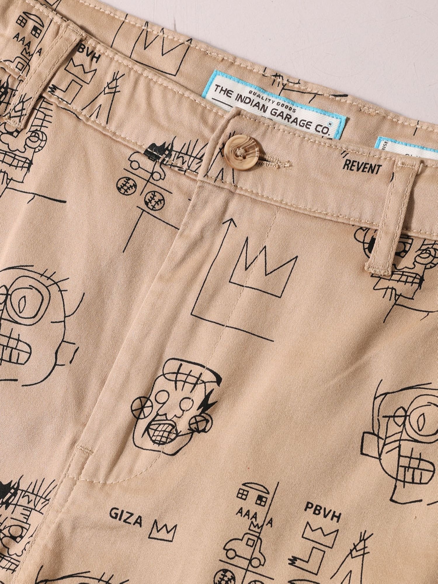 Men Slim Fit Doodle Mid-Rise Chino Shorts