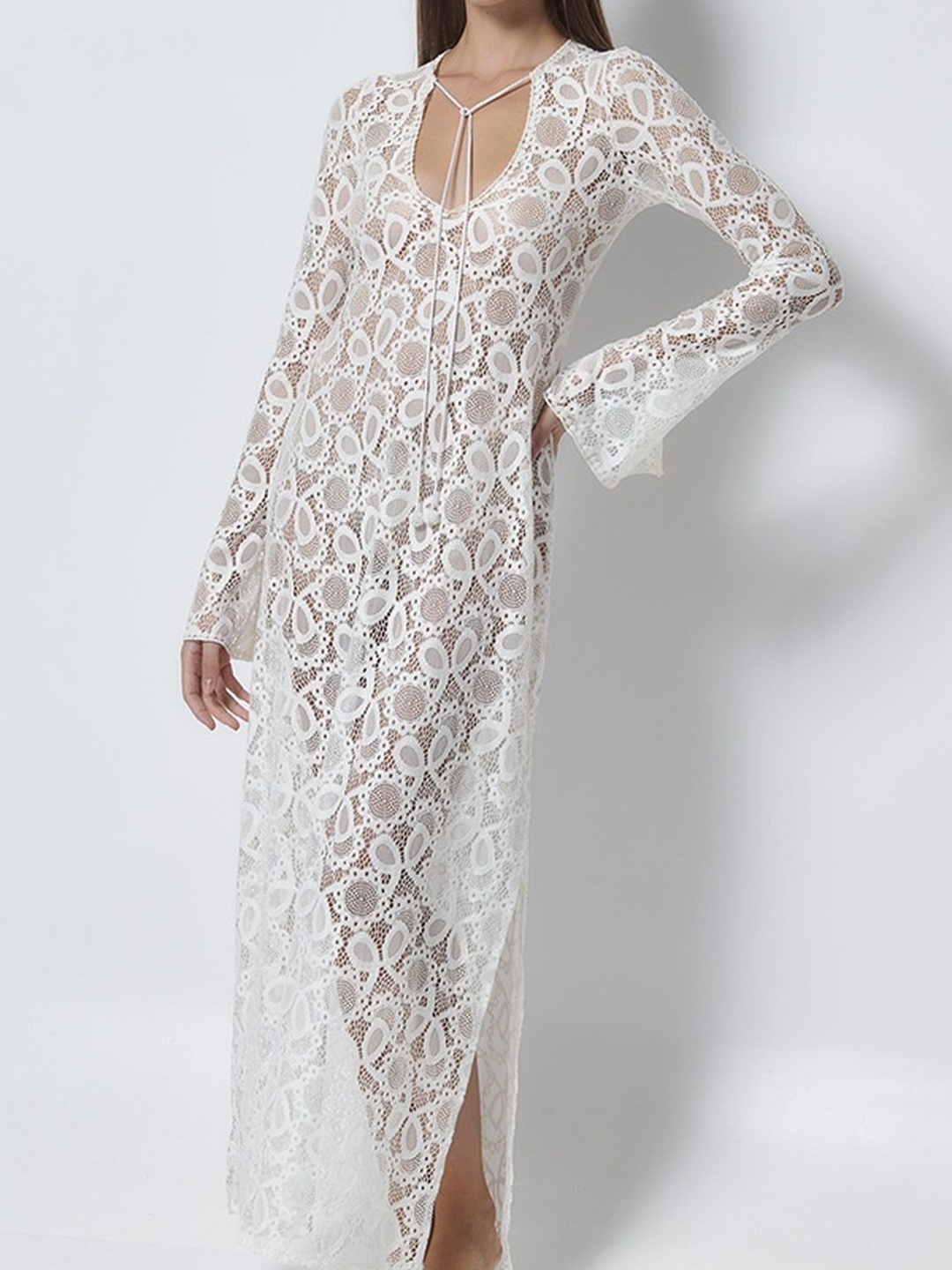 White Long Sleeve Sheath Maxi Dress with Slit