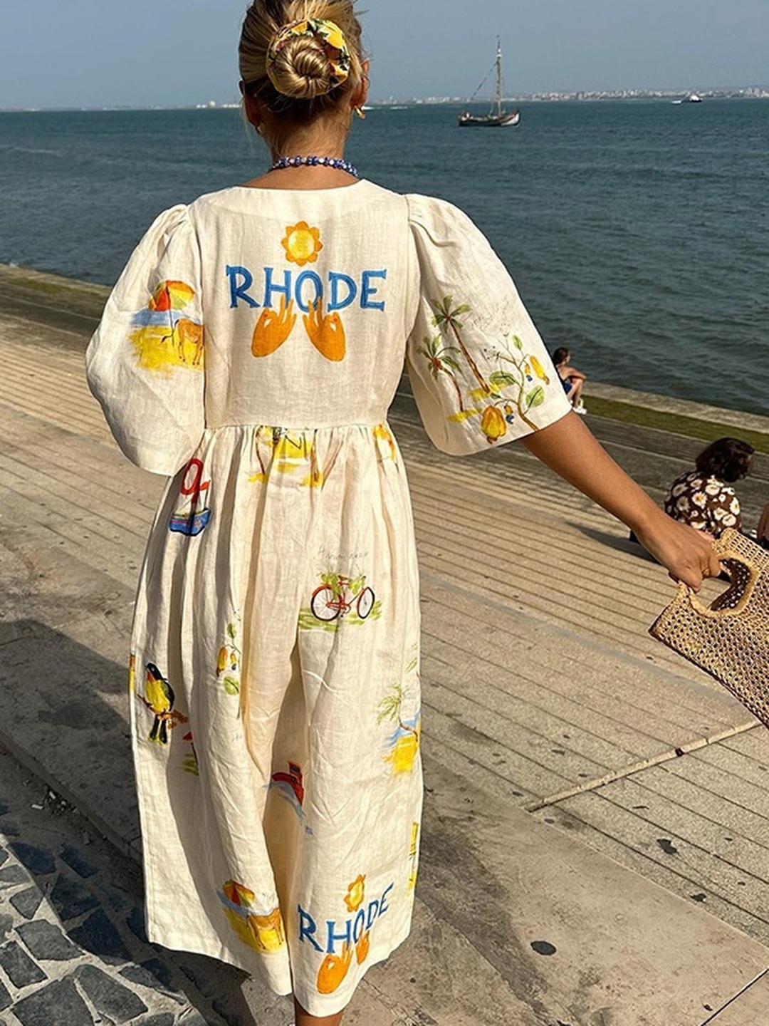 Cream Graphic Print Puff Sleeve Maxi Dress