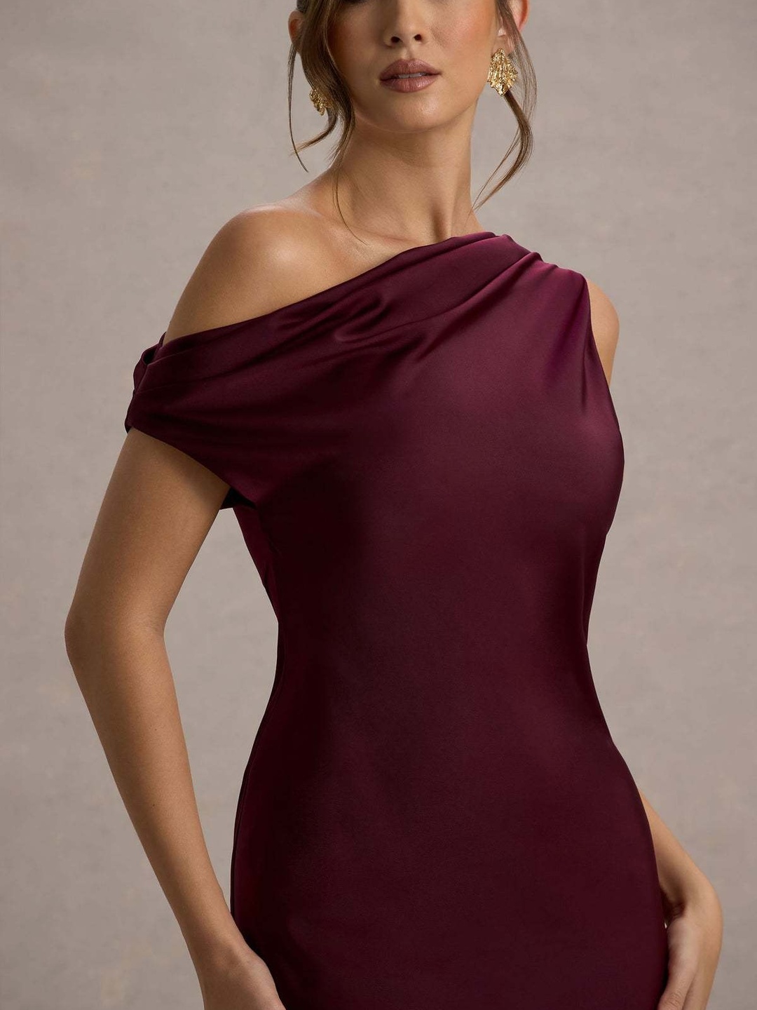 Burgundy One Shoulder-Neck Mermaid Hem Maxi Dress