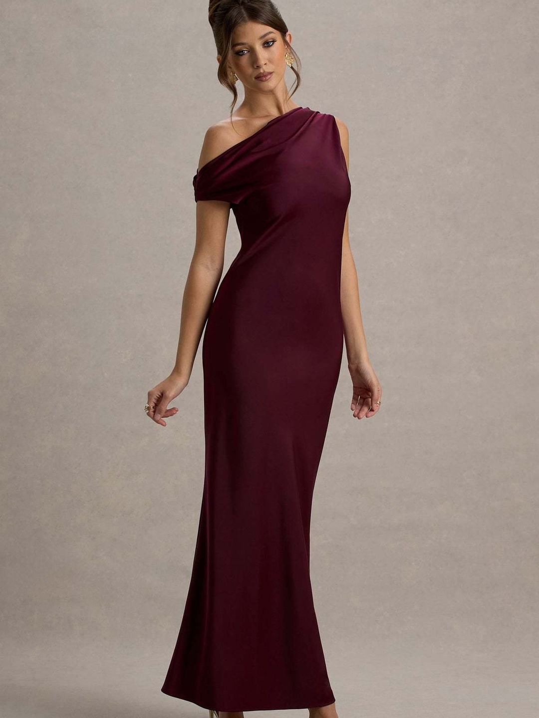 Burgundy One Shoulder-Neck Mermaid Hem Maxi Dress