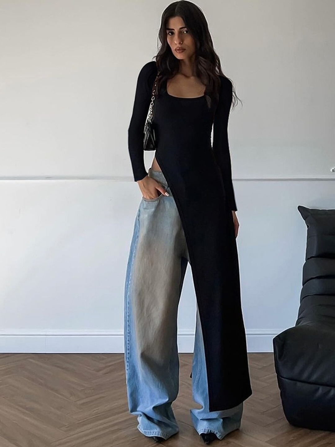 Black U-Neck Side Split Long Sleeve Top